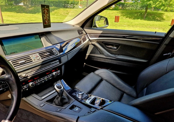 BMW Seria 5 cena 46990 przebieg: 249800, rok produkcji 2011 z Częstochowa małe 254